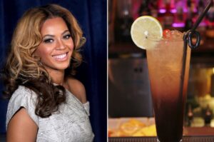 Η Beyoncé απολαμβάνει το αγαπημένο της Long Island Iced Tea.