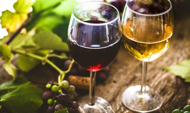 Άσχημα τα νέα για όσους αγαπούν το κρασί